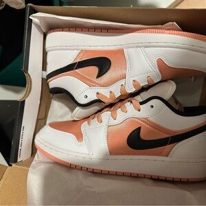 Jordan 1 Low Madder Root